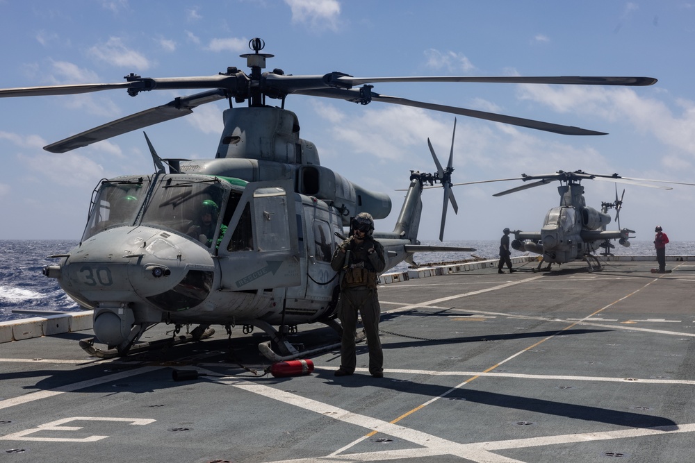 31st MEU disembarks the USS Green Bay