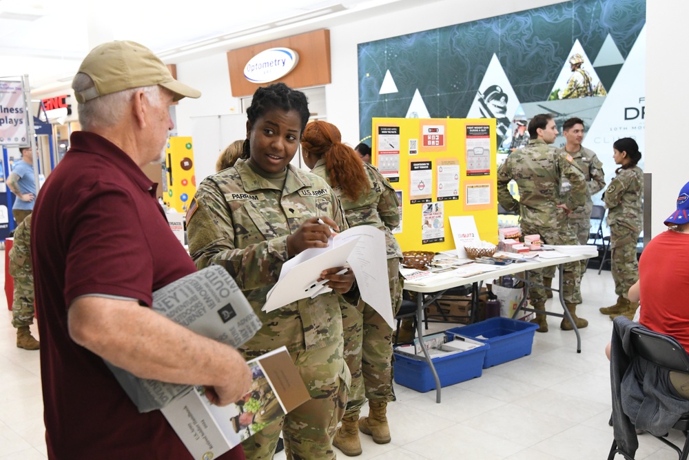 Fort Drum welcomes retiree community for day of appreciation, support