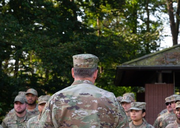 USAFE-AFAFRICA commander recgonizes Airmen from the 406th AEW