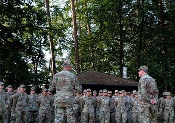 USAFE-AFAFRICA commander recgonizes Airmen from the 406th AEW