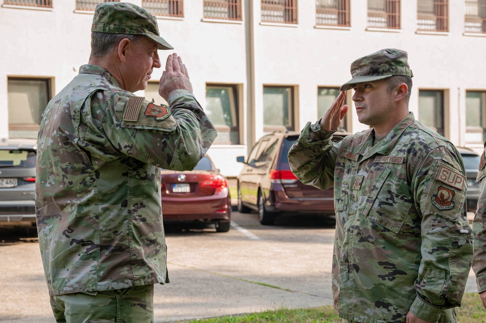 USAFE-AFAFRICA commander recgonizes Airmen from the 406th AEW