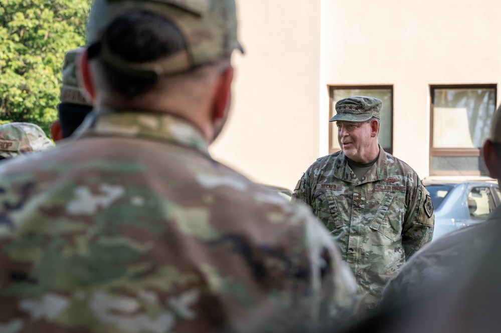 USAFE-AFAFRICA commander recgonizes Airmen from the 406th AEW