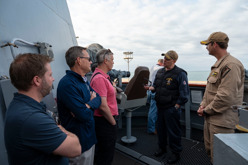 U. S. Naval War College Faculty Members visit NAVSTA Rota