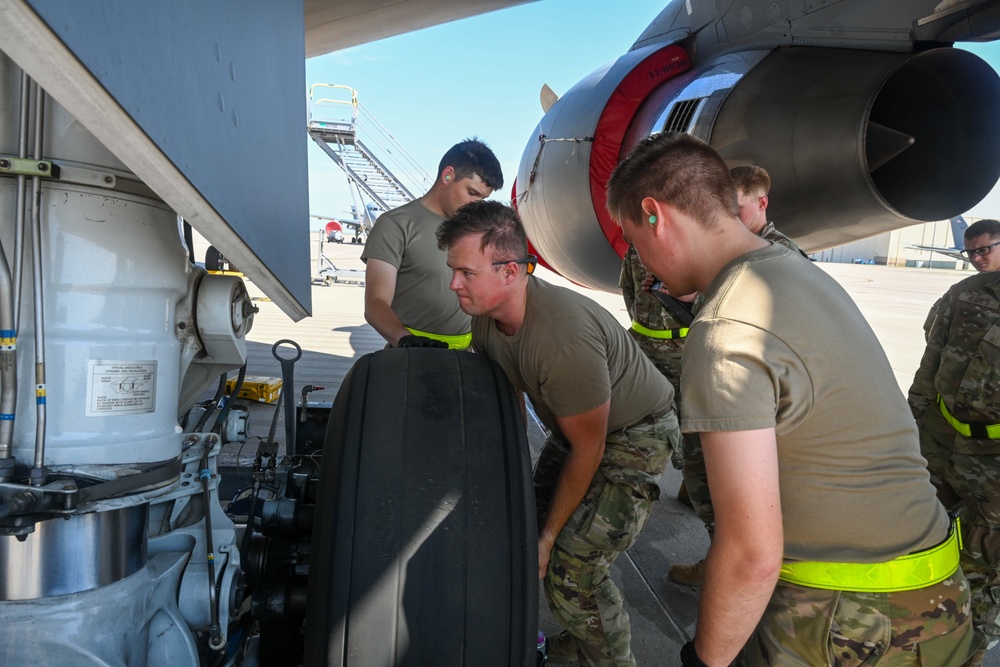 McConnell maintenance keep the mission going