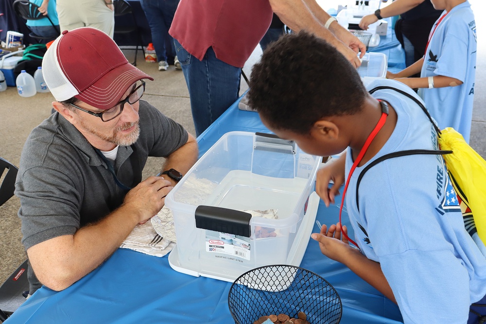 NAVFAC Volunteers Help Develop Future Engineers as part of NAS Oceana Outdoor STEM Laboratory