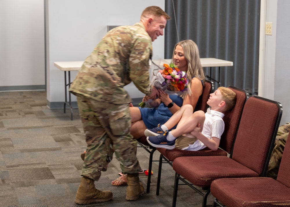 104th Fighter Wing Maintenance Operations Flight holds change of command