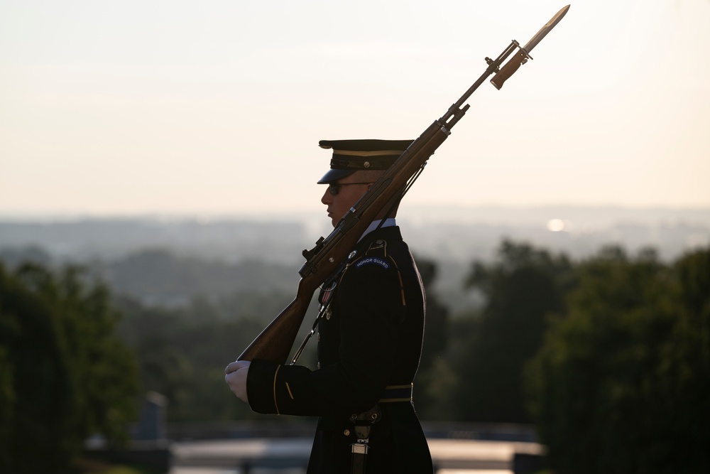 Sentinel U.S. Army Spc. Adam Platt Last Walk at the Tomb of the Unknown Soldier