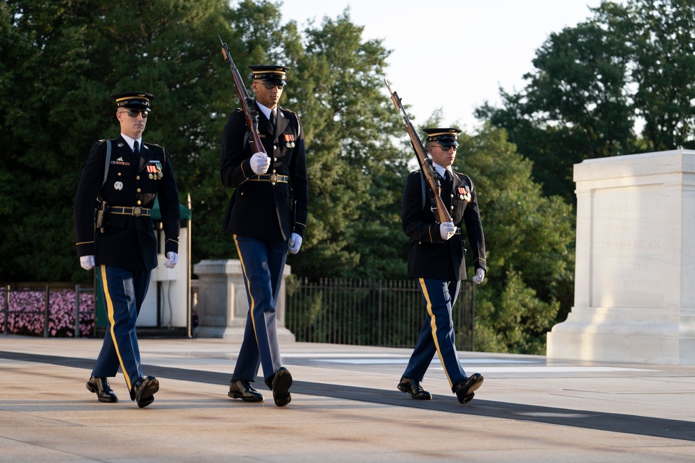 Sentinel U.S. Army Spc. Adam Platt Last Walk at the Tomb of the Unknown Soldier