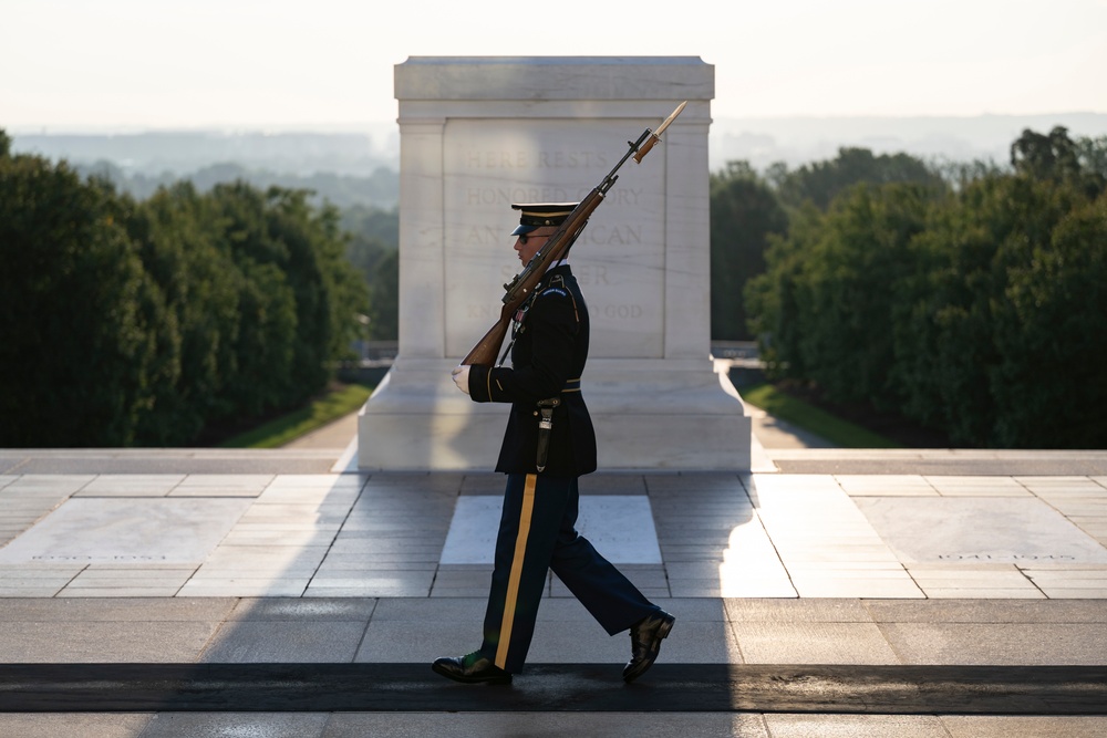 Sentinel U.S. Army Spc. Adam Platt Last Walk at the Tomb of the Unknown Soldier