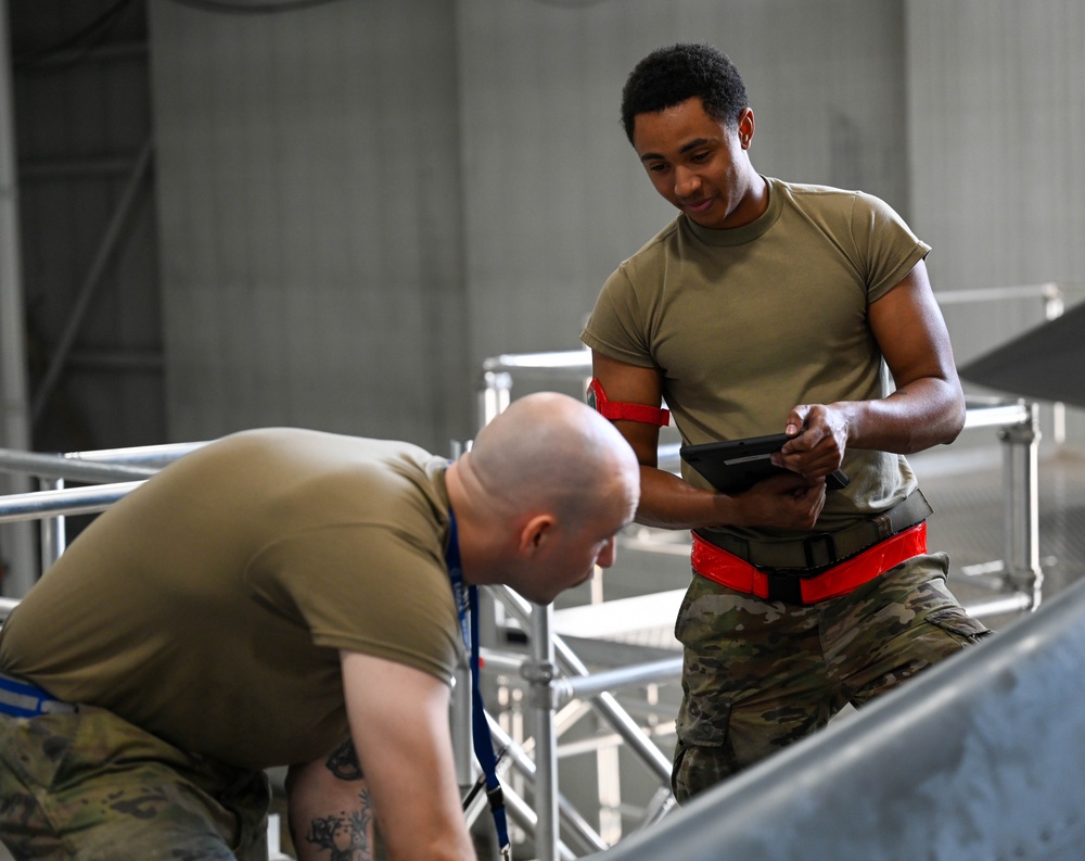 Maintainers exhibit resiliency during Raider Reach exercise