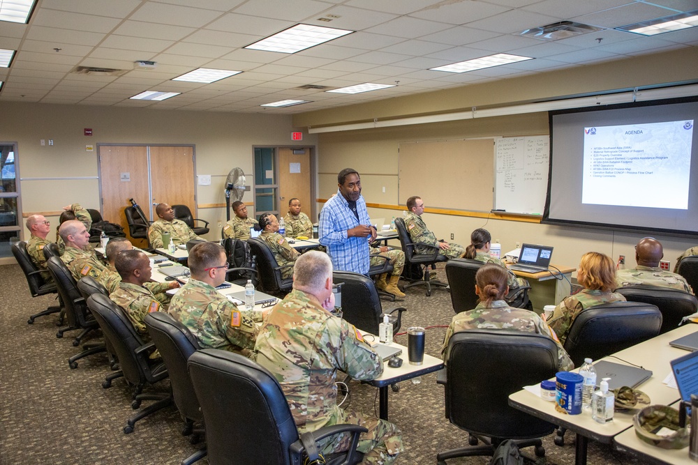 401st AFSB command and staff brief incoming Soldiers at the Armed Forces Reserve Center