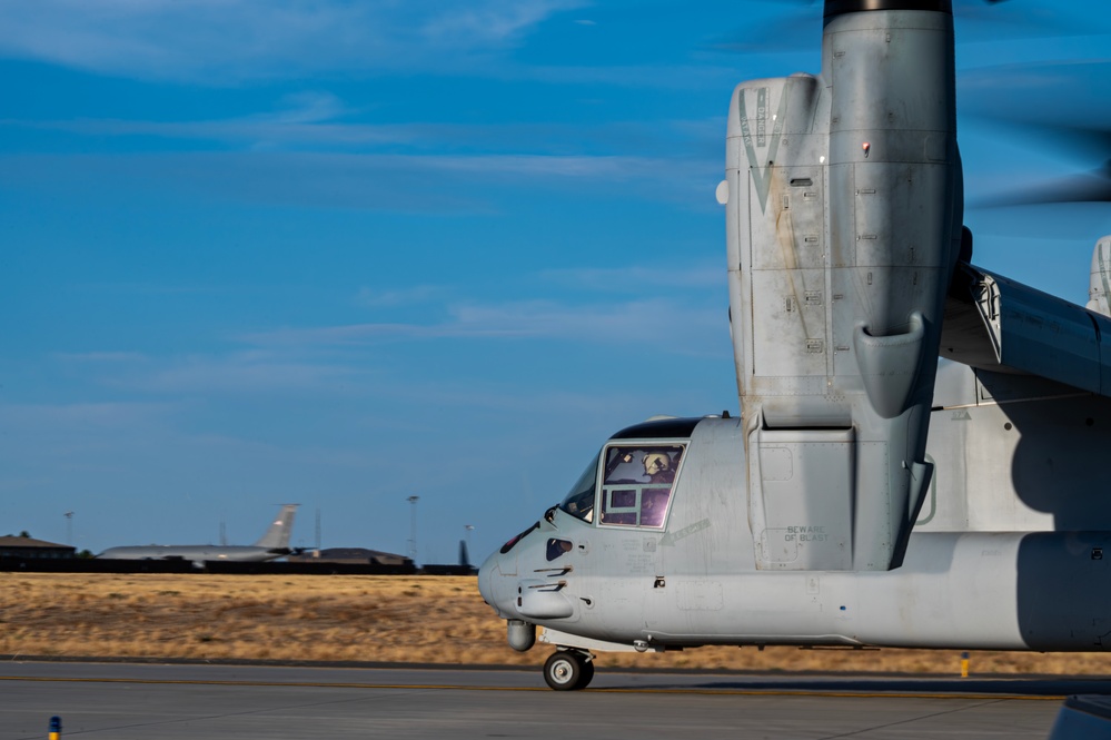 Six MV-22B Ospreys and two KC-130J Super Hercules conduct simulated deployment at FAFB