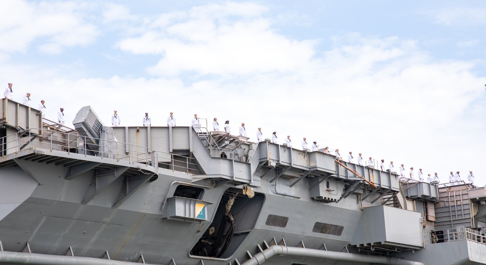 Truman Departs Naval Station Norfolk