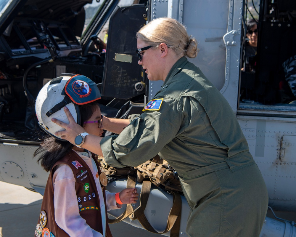 HSC-3 Participates in &quot;Girls in Aviation&quot; Event at Gillespie Air Field