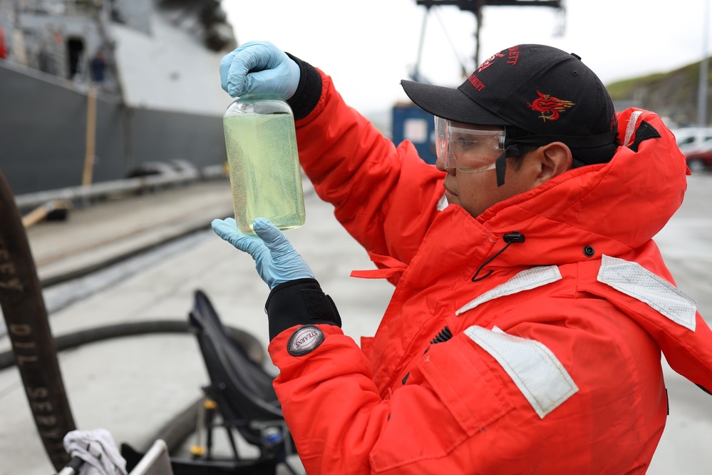 USS Sterett (DDG 104) Fuel Test in Dutch Harbor, Alaska