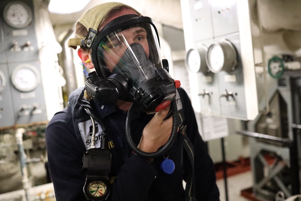 Toxic Gas Drill on USS Sterett (DDG 104)