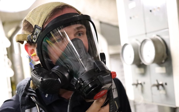 Toxic Gas Drill on USS Sterett (DDG 104)