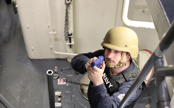Anti-Terrorism Training on USS Sterett (DDG 104)
