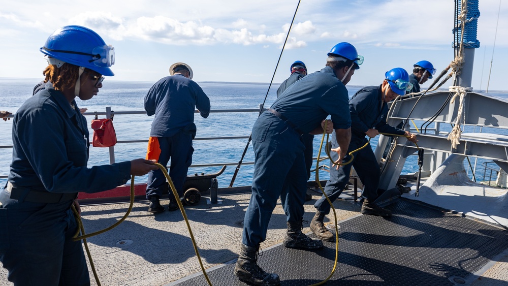 USS Oak Hill arrives in Limassol for mid-deployment voyage repair