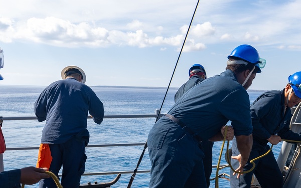 USS Oak Hill arrives in Limassol for mid-deployment voyage repair