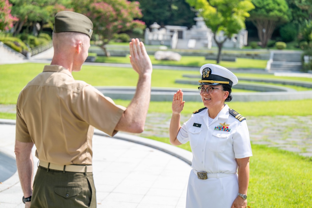 First Buddhist Female Chaplain to Reach Lieutenant Commander Rank Holds Promotion Ceremony in Her South Korean Hometown