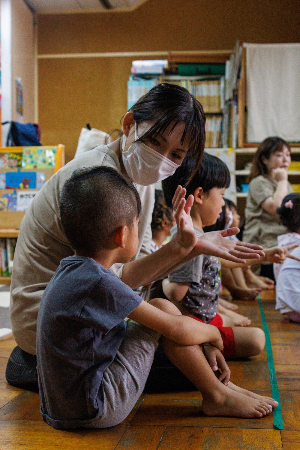 MCAS Iwakuni service members volunteer at local preschool