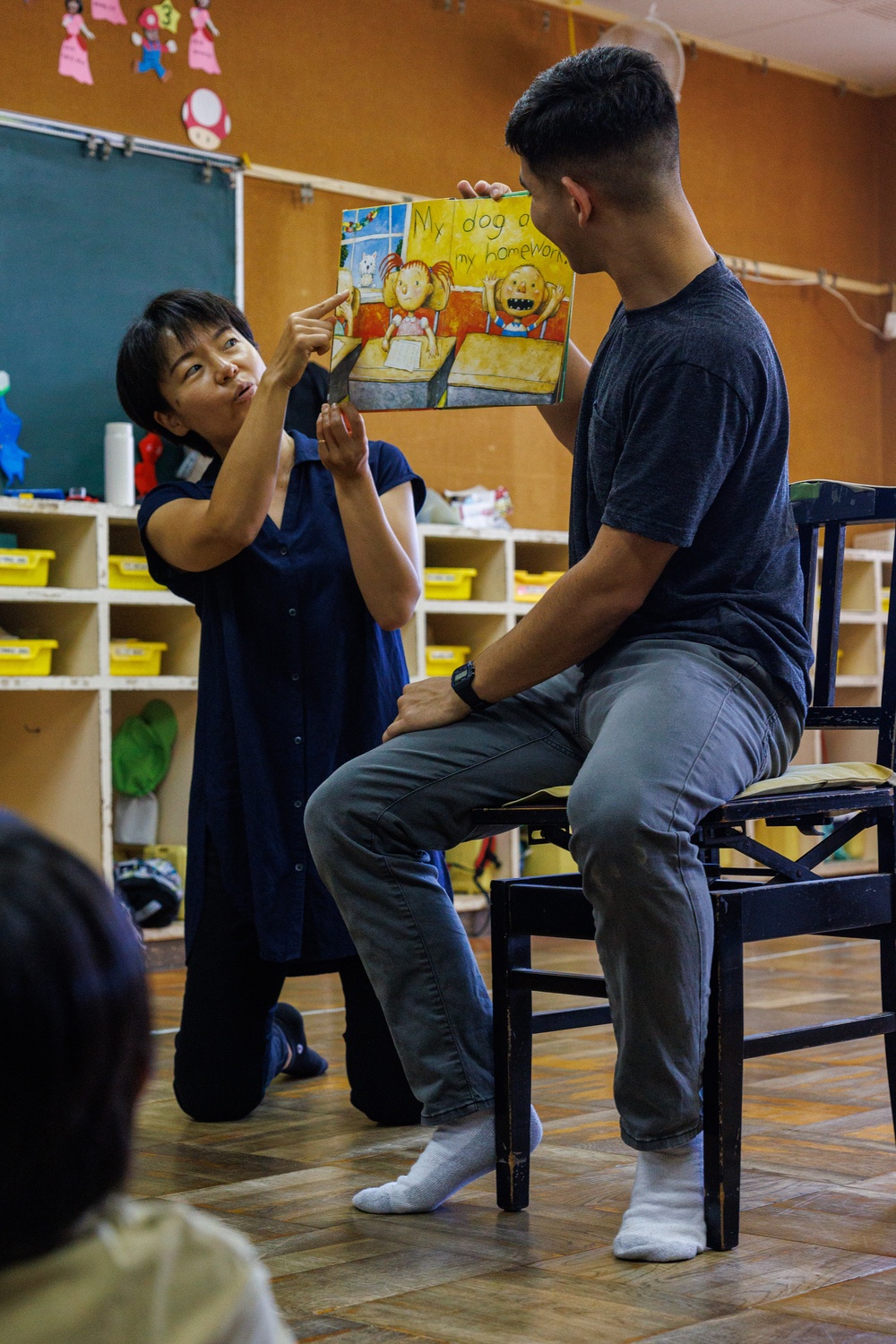 MCAS Iwakuni service members volunteer at local preschool