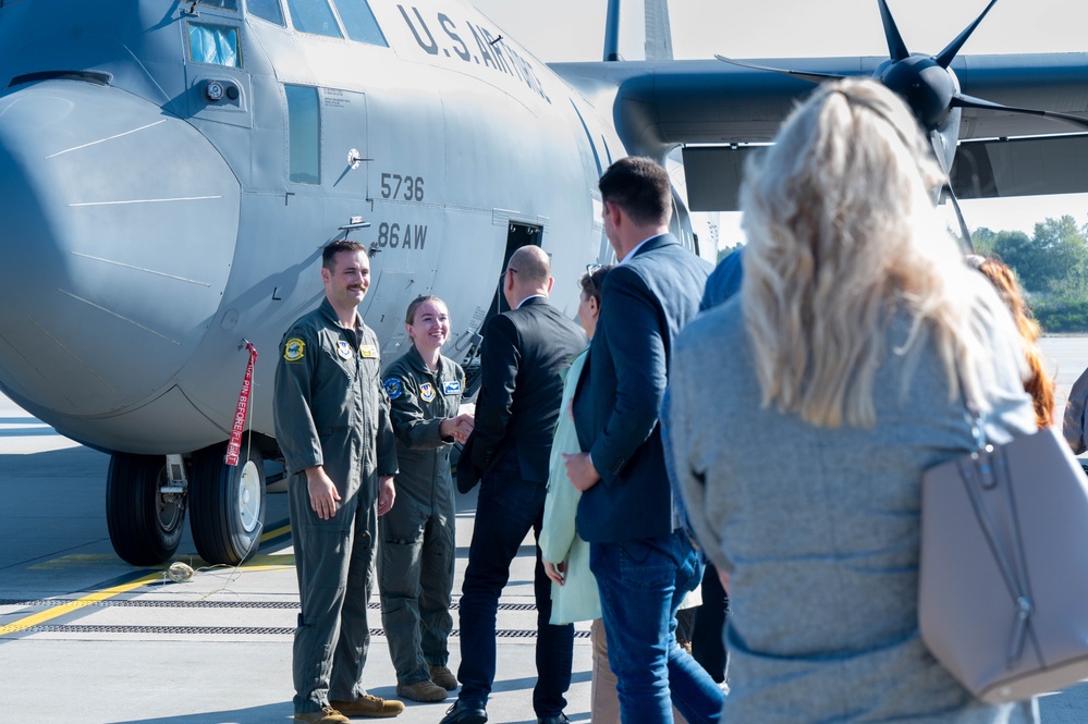Leadership Connect graduation tours C-130J