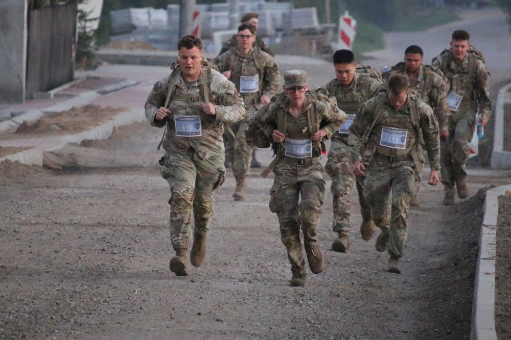 Endurance and camaraderie: US Soldiers complete Norwegian Foot March