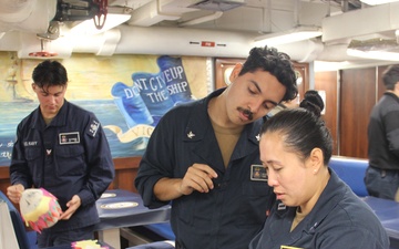 USS Lake Erie (CG 70) celebrates Hispanic Heritage Month underway