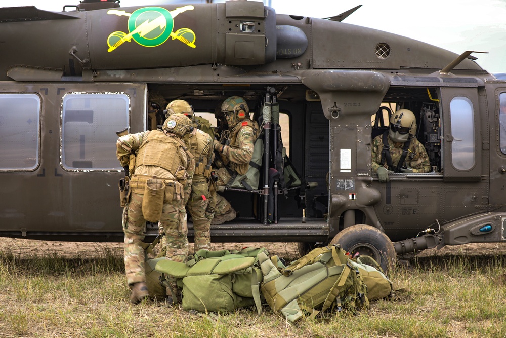 Air Cav Conducts Multinational Training