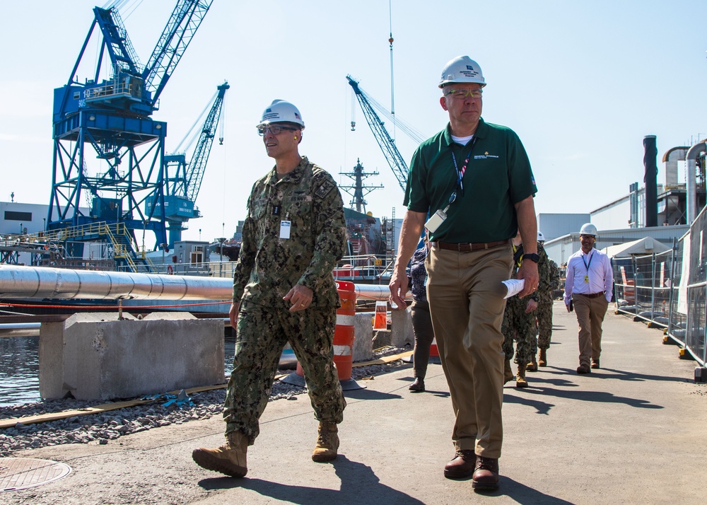 USFF DCOM Visits Bath Iron Works