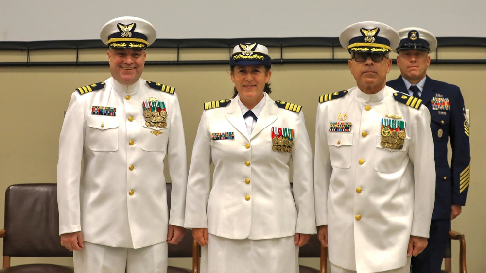 U.S. Coast Guard Port Security Unit holds change of command ceremony