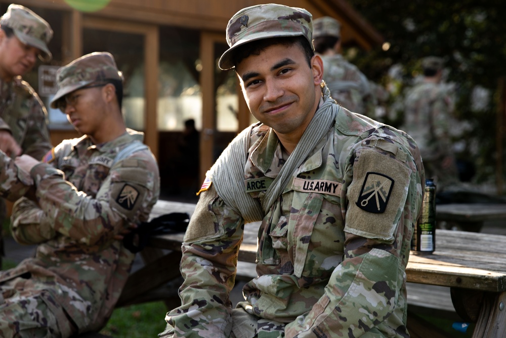 Reserve Medic Trains Multi-Compo CLS