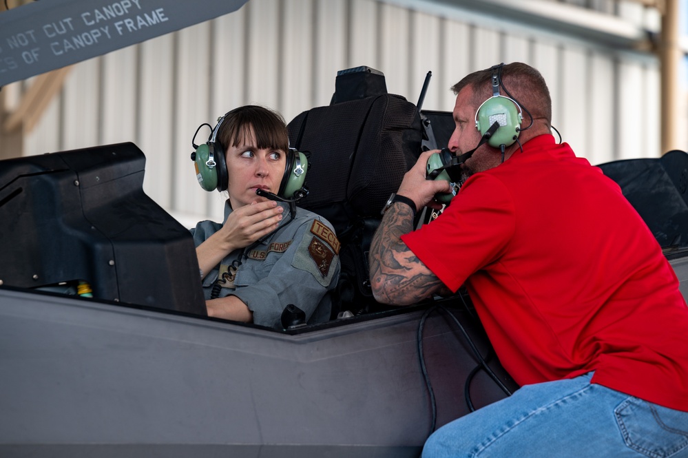 F-35 engine run class