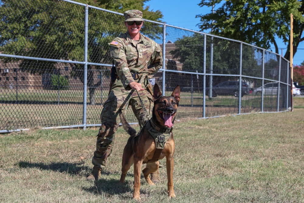 Crosby High School JROTC Visit 89th MP Bde.