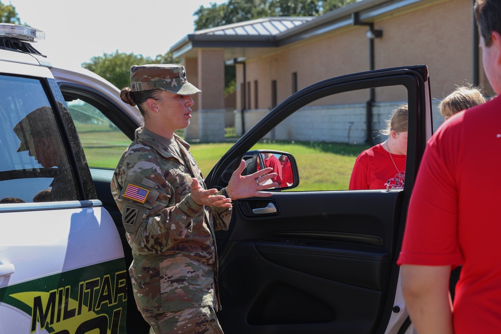 Crosby High School JROTC Visit 89th MP Bde.