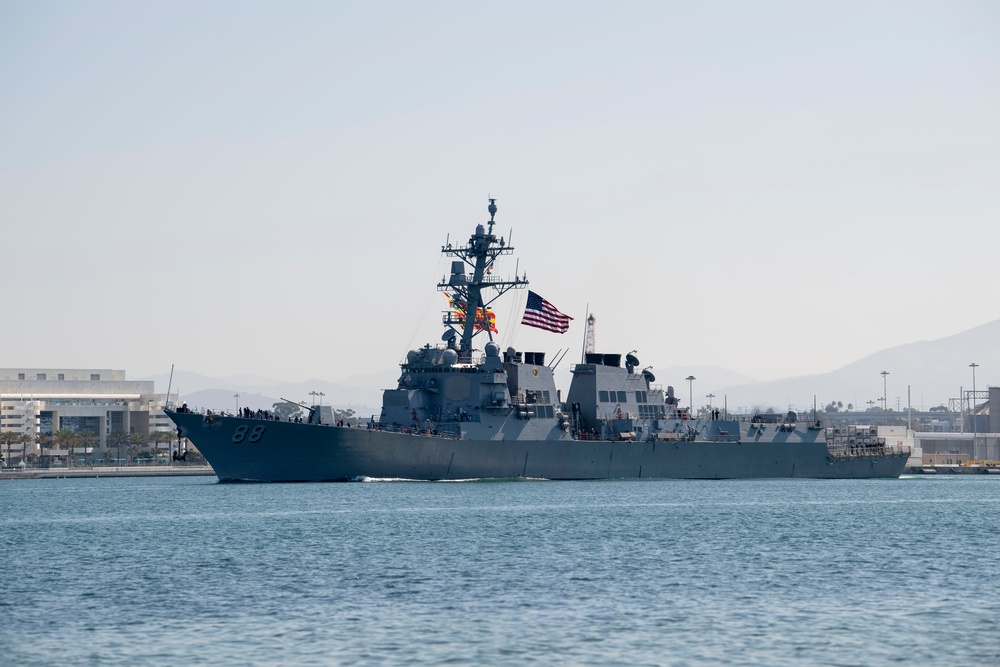 USS Preble Departs San Diego for Japan