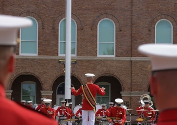 Master Gunnery Sgt. William Rulapaugh Retires After 30 Years