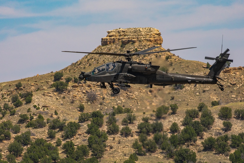 4th Attack Helicopter Battalion, 4th Aviation Brigade, conduct aerial gunnery weapons training and combat readiness