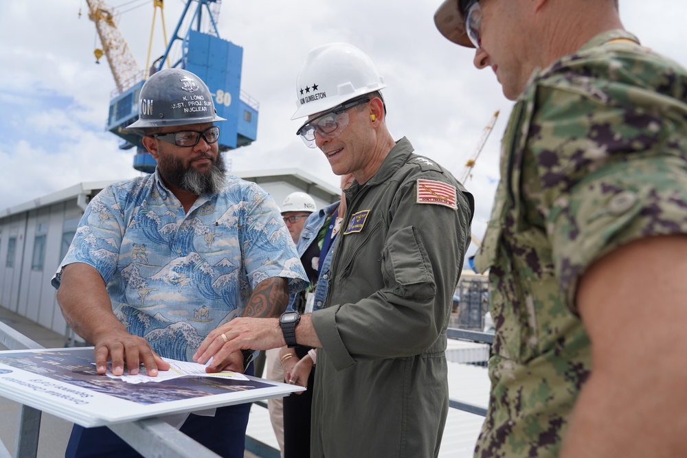 DVIDS - Images - Deputy Commander U.S. Fleet Forces Command Vice Adm ...