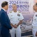 PACFLT Commander Attends Reception Aboard ROKS Hansando