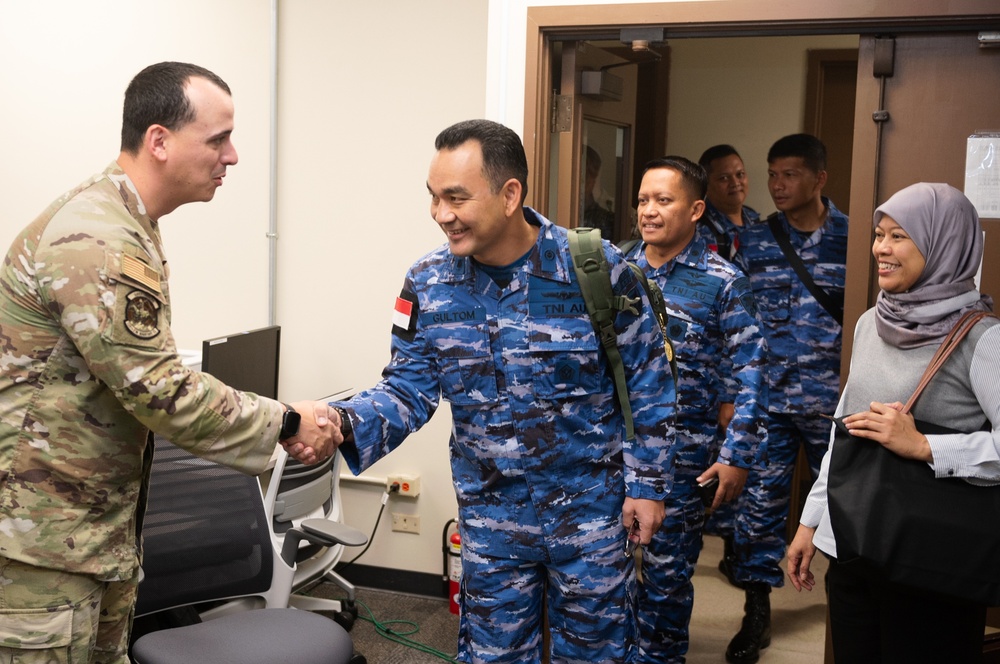 Hawaii ANG welcomes Indonesian Participation in Vulcan Guard space exercise