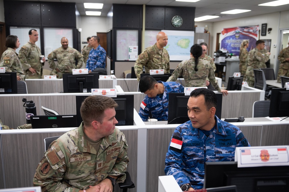 Hawaii ANG welcomes Indonesian Participation in Vulcan Guard space exercise