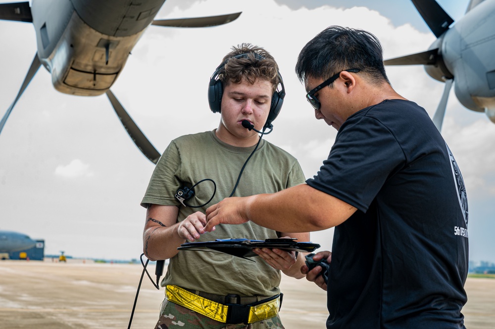 Hercules Guardians 24 strengthens US-ROK alliance through tactical airlift interoperability