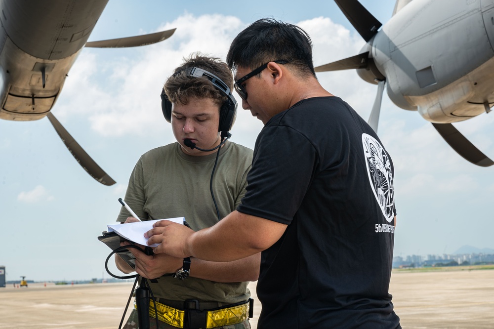 Hercules Guardians 24 strengthens US-ROK alliance through tactical airlift interoperability