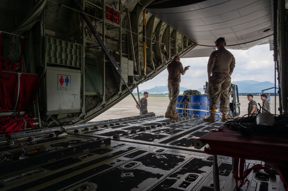 Hercules Guardians 24 strengthens US-ROK alliance through tactical airlift interoperability