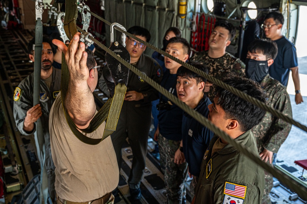 Hercules Guardians 24 strengthens US-ROK alliance through tactical airlift interoperability