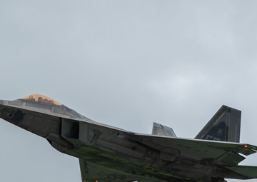 U.S. Air Force Airmen exercise warfighter mindset in Southern Beach