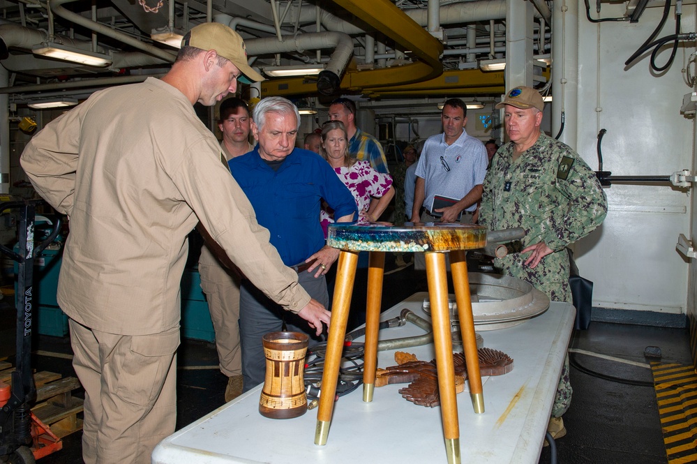 Sen. Jack Reed Visits USS Frank Cable (AS40)